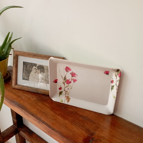 Home Centre Floral Serving Tray - Picture 2 of 10